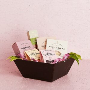 Gavekurv til den søde tand (Floristens kreative valg uden alkohol)