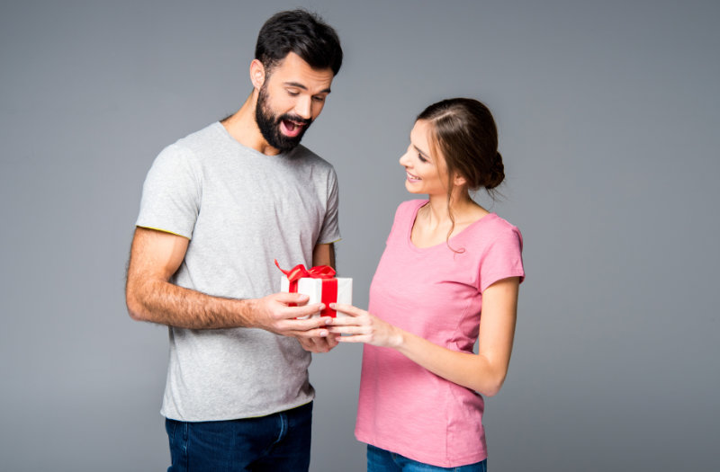 Fødselsdagsgave til ham