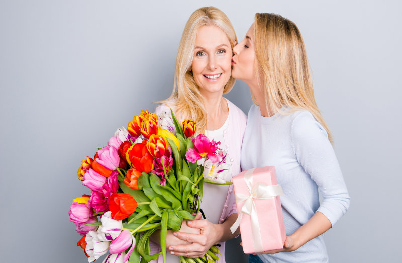 fødselsdagsgave til hende