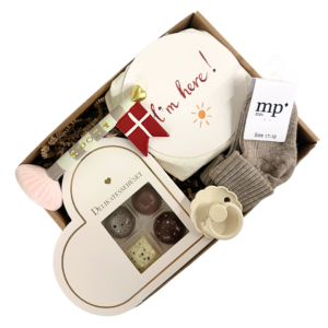 Barselsgave | Beige gave til baby og mor