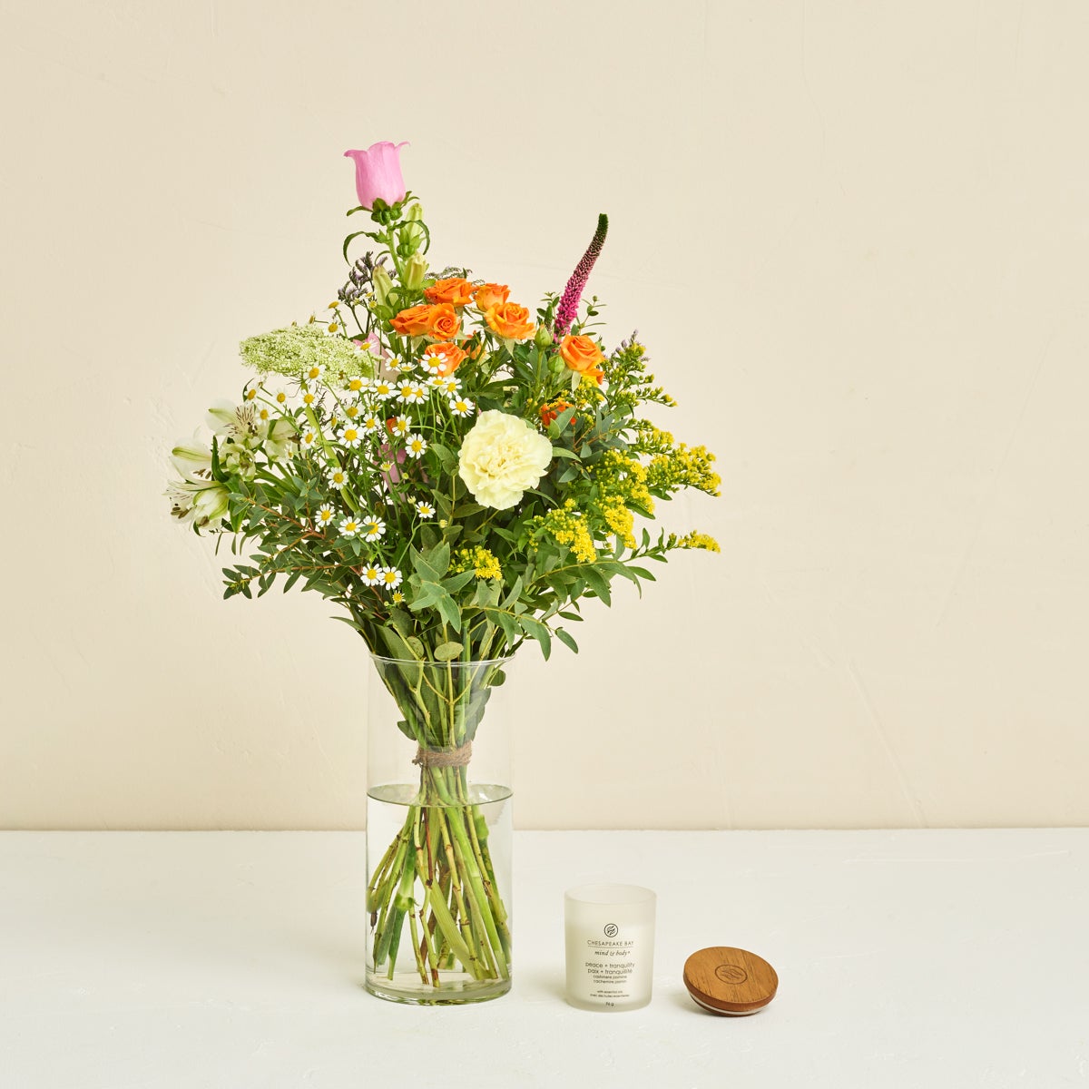 Floristens kreative buket med duftlys