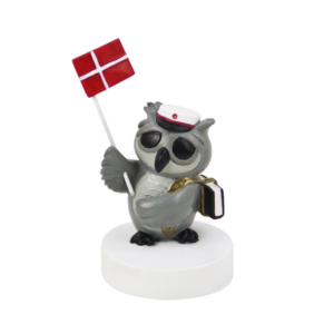 Ugle med Taske og Studenterhue, Rød